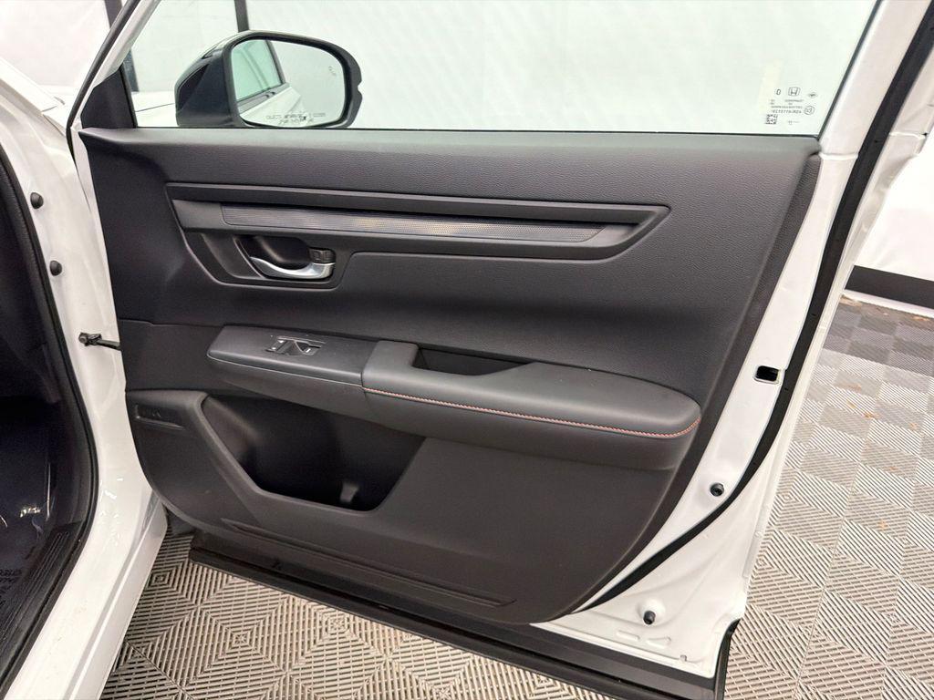 used 2023 Honda CR-V Hybrid car, priced at $27,993