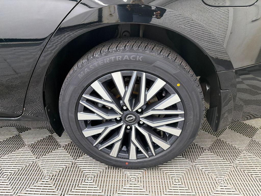 used 2023 Nissan Altima car, priced at $20,529