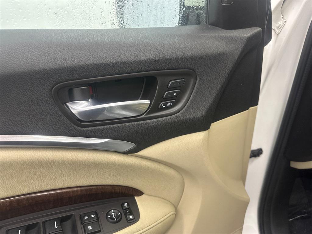 used 2017 Acura MDX car, priced at $17,995