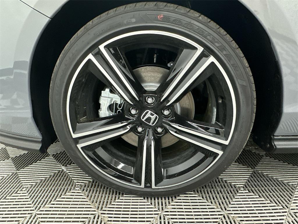 new 2025 Honda Accord Hybrid car, priced at $35,305