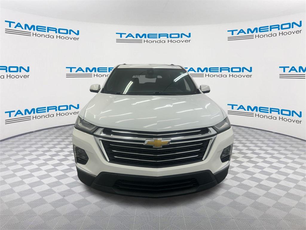 used 2023 Chevrolet Traverse car, priced at $25,499