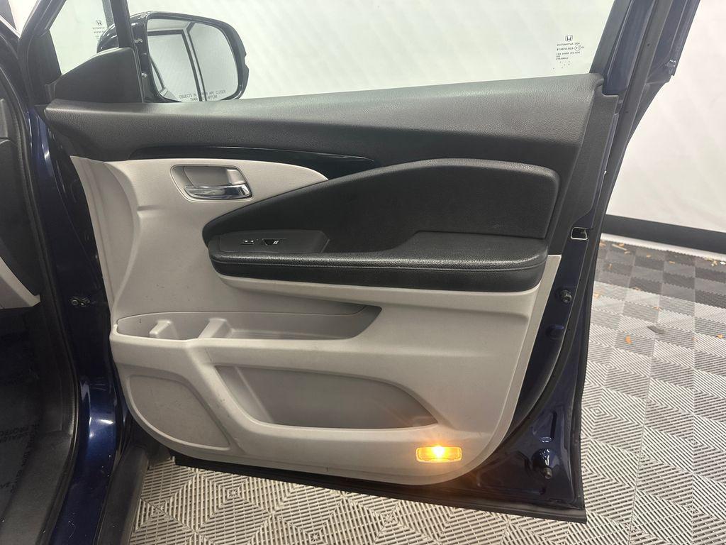 used 2016 Honda Pilot car, priced at $11,855