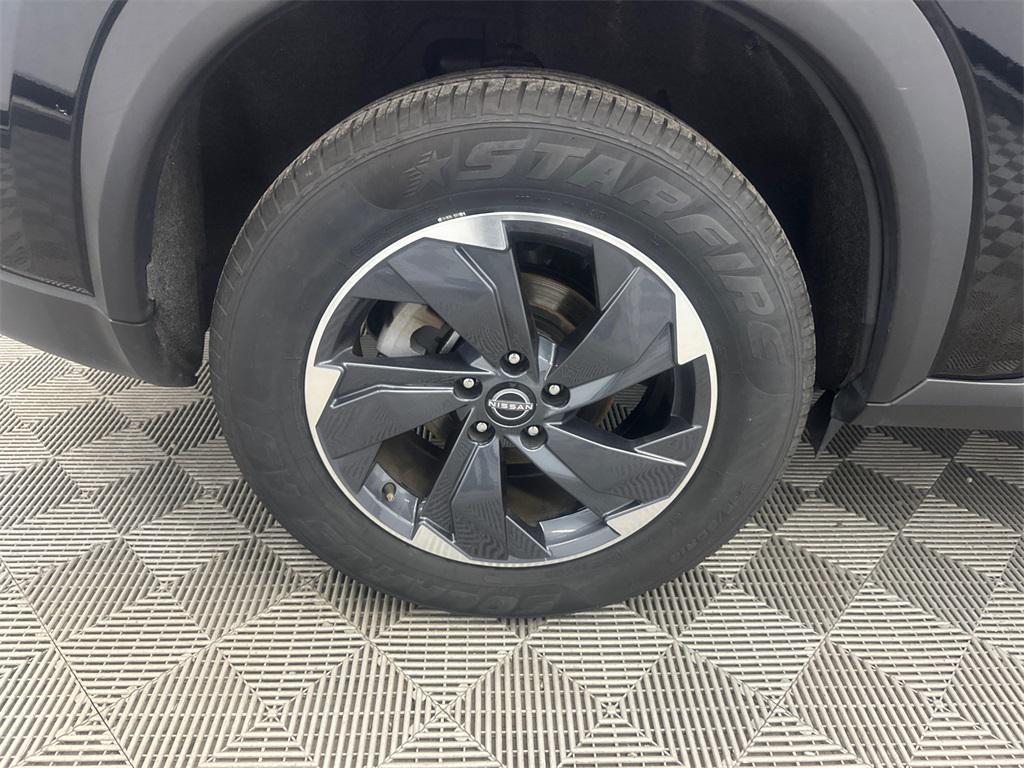 used 2024 Nissan Rogue car, priced at $18,437