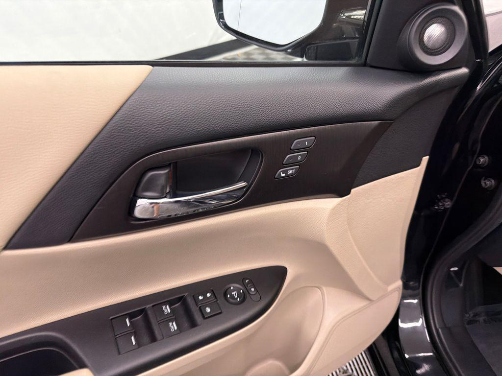 used 2015 Honda Accord car, priced at $18,994