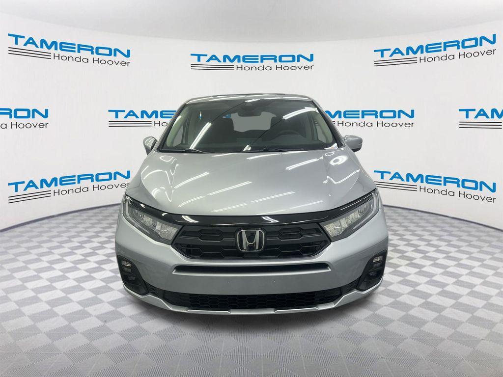 new 2026 Honda Odyssey car, priced at $45,289