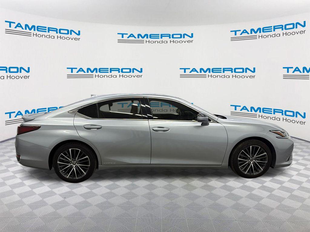 used 2022 Lexus ES 300h car, priced at $29,499