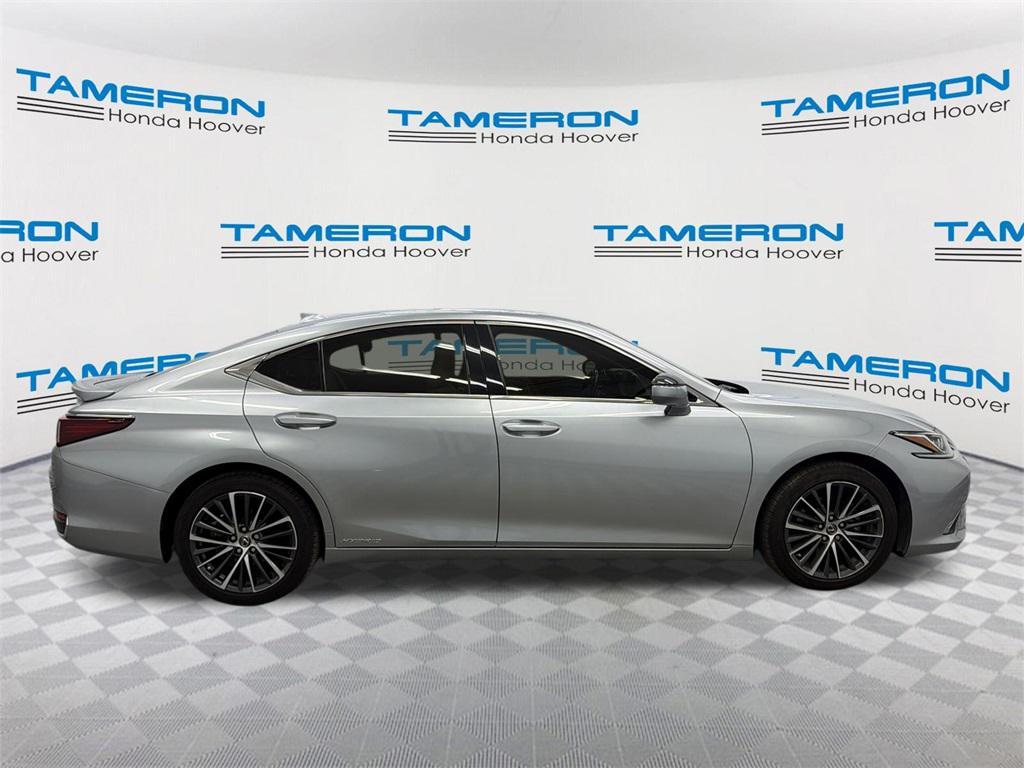 used 2022 Lexus ES 300h car, priced at $30,799