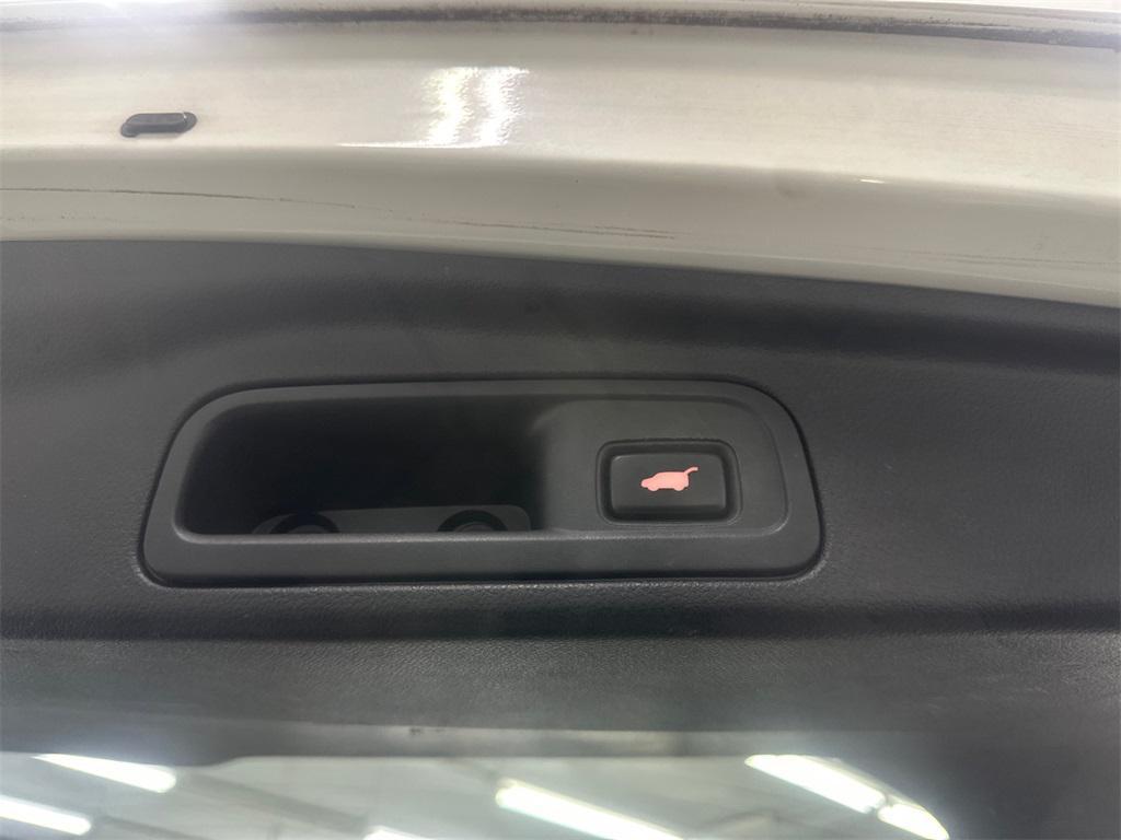 used 2016 Honda Pilot car, priced at $14,745