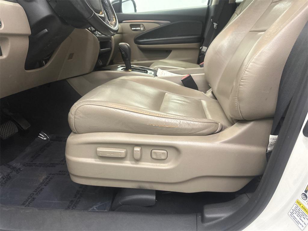 used 2016 Honda Pilot car, priced at $14,745