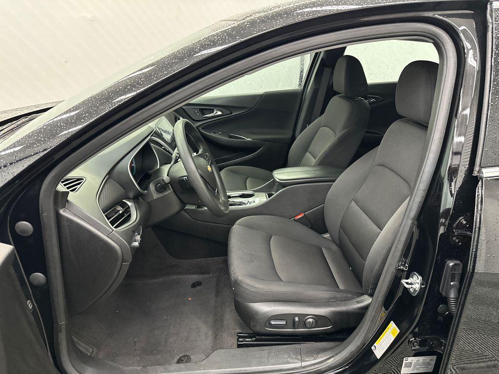used 2025 Chevrolet Malibu car, priced at $18,998