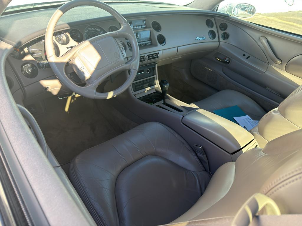 used 1995 Buick Riviera car, priced at $6,990