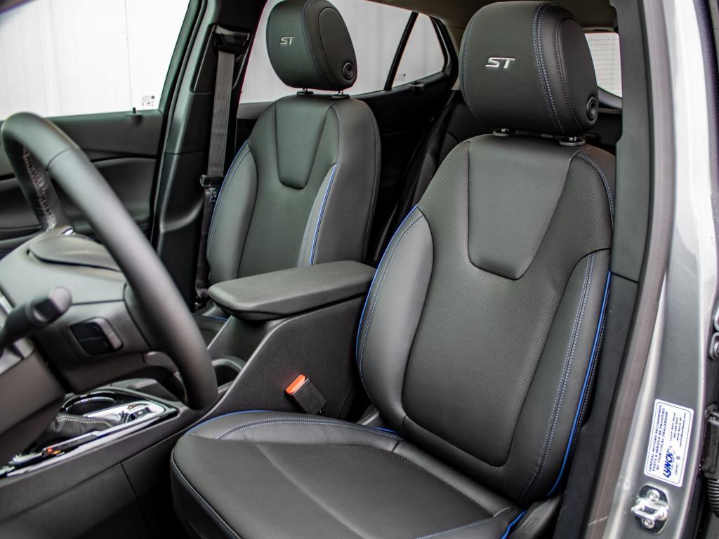 used 2026 Buick Encore GX car, priced at $30,367