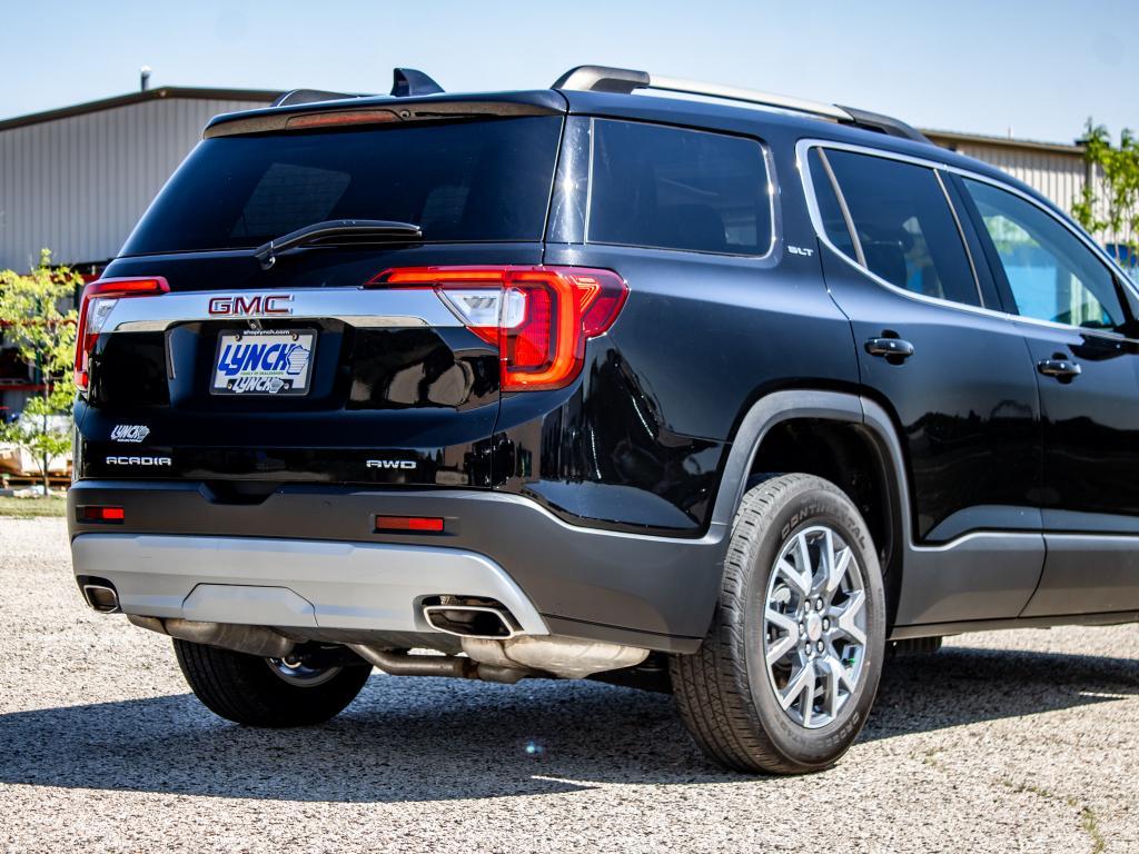 used 2023 GMC Acadia car, priced at $38,999