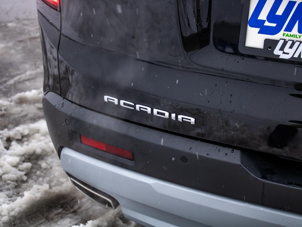 used 2023 GMC Acadia car, priced at $21,299