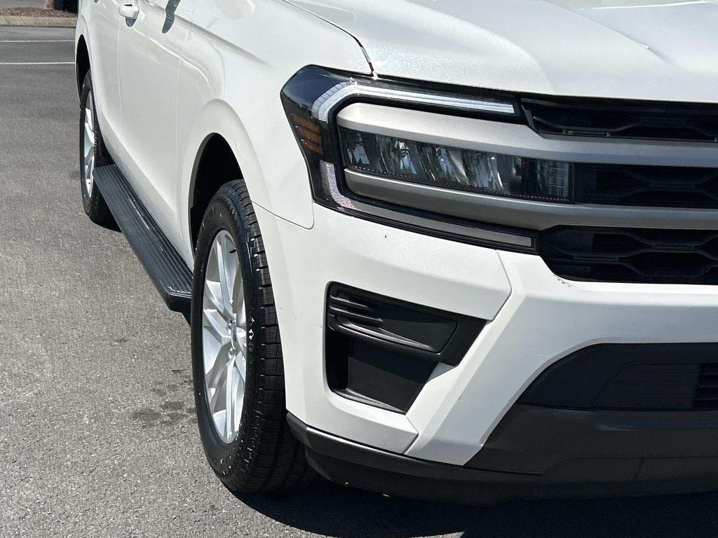used 2024 Ford Expedition car, priced at $32,500