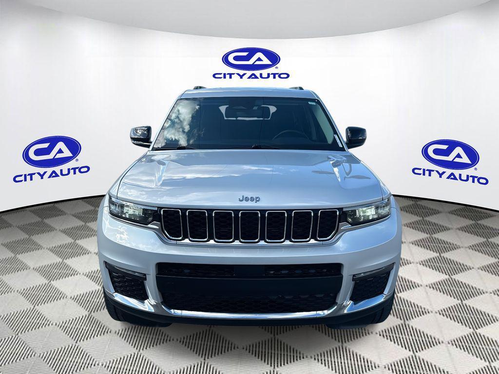 used 2022 Jeep Grand Cherokee L car, priced at $25,800