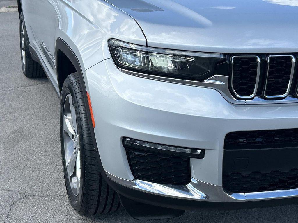 used 2022 Jeep Grand Cherokee L car, priced at $25,800