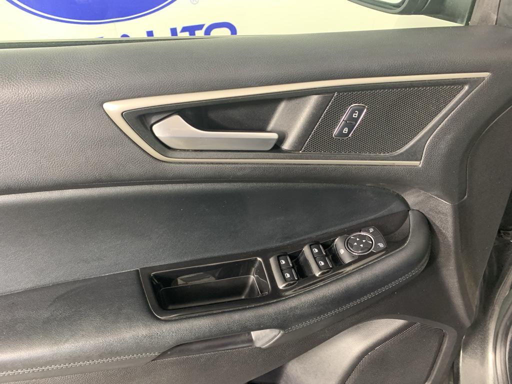 used 2017 Ford Edge car, priced at $12,990