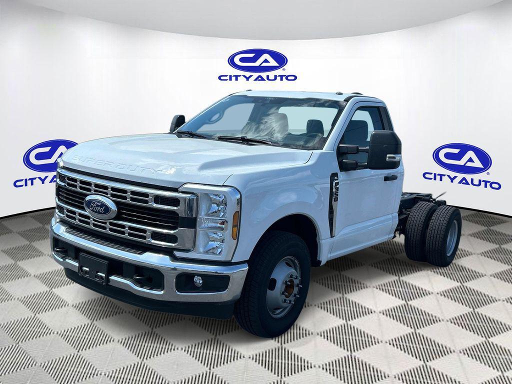 used 2025 Ford F-350 car, priced at $48,988
