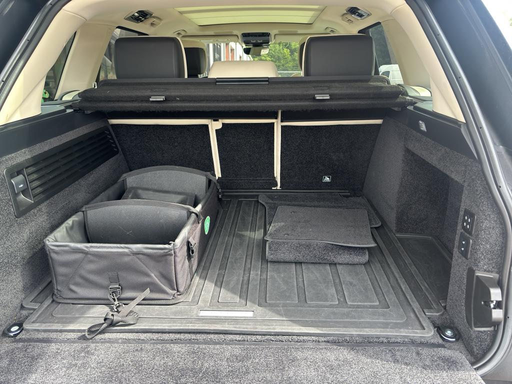 used 2021 Land Rover Range Rover car, priced at $44,975