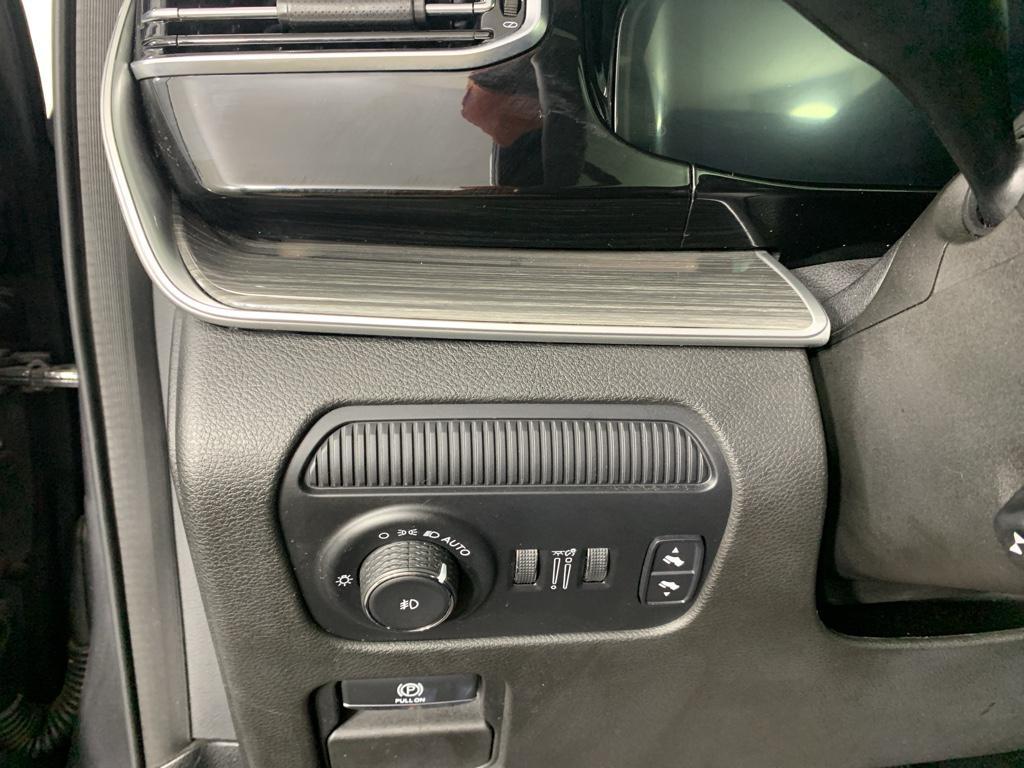 used 2022 Jeep Wagoneer car, priced at $39,844