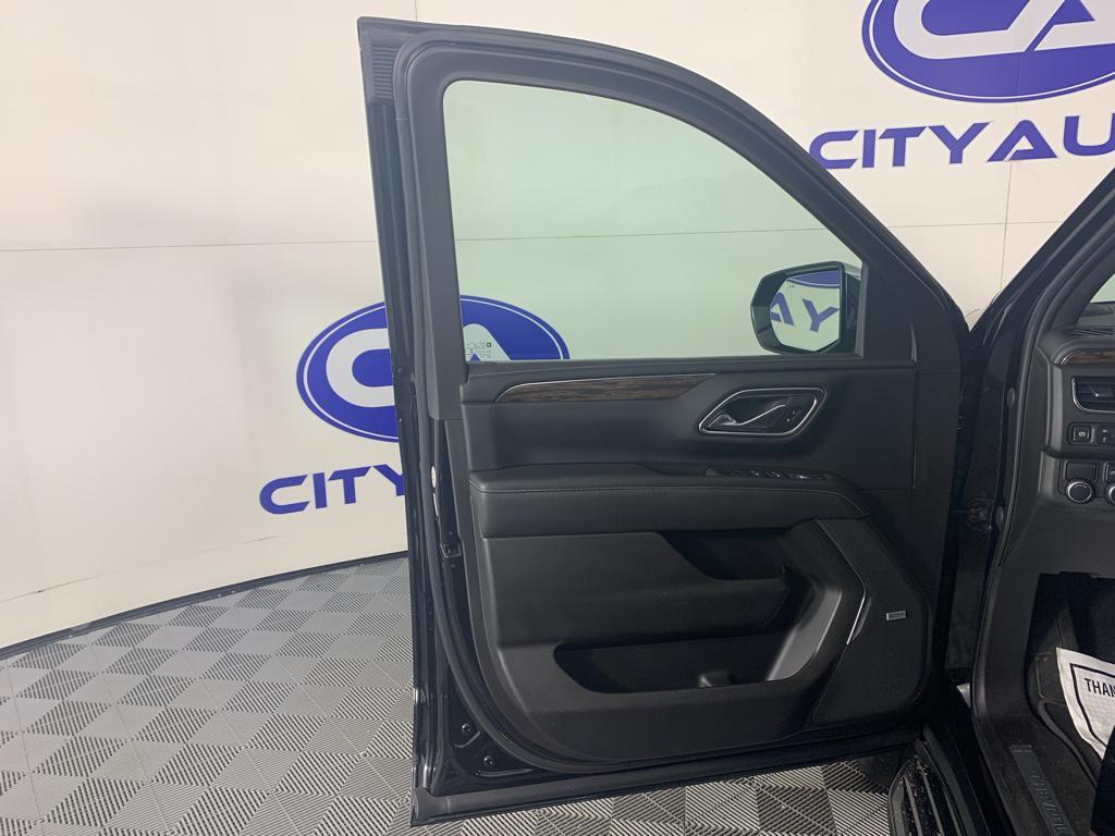 used 2021 Chevrolet Suburban car, priced at $40,000