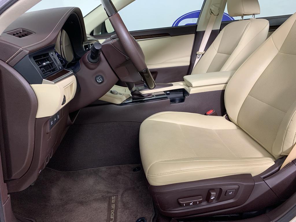 used 2016 Lexus ES 350 car, priced at $19,995