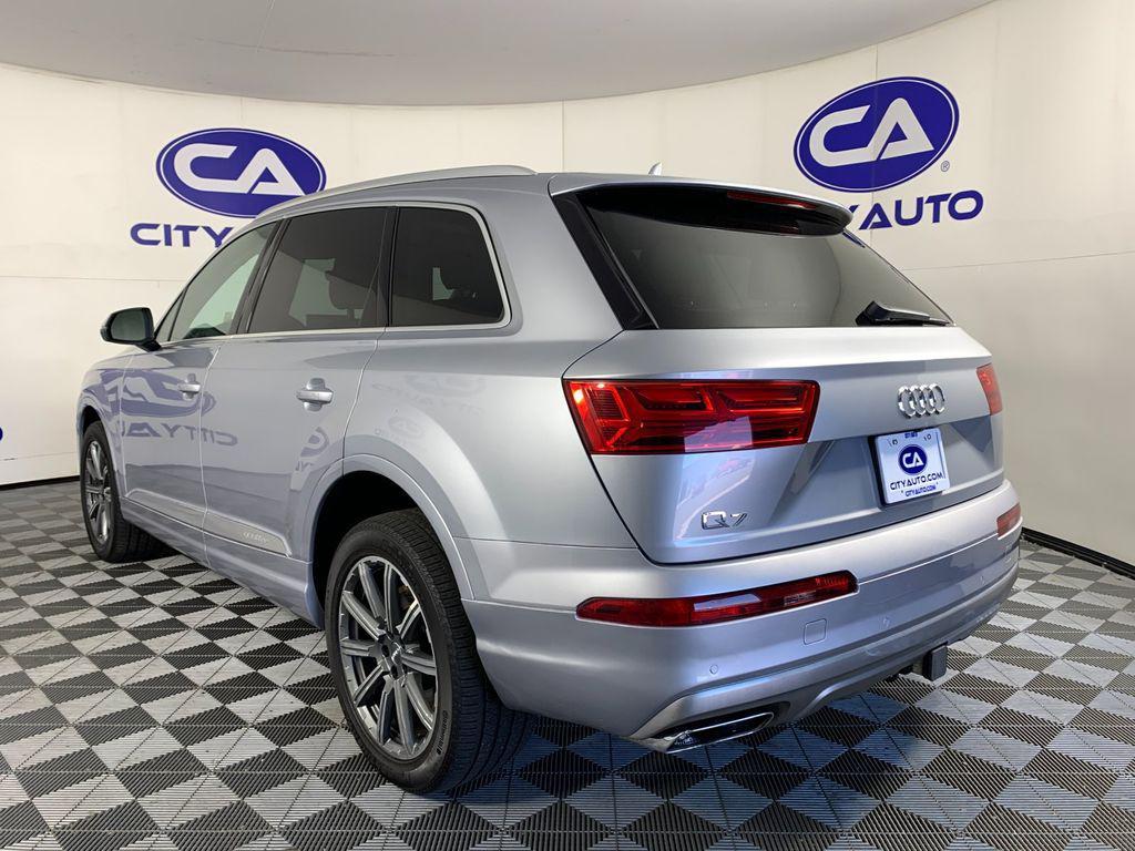 used 2019 Audi Q7 car, priced at $21,995