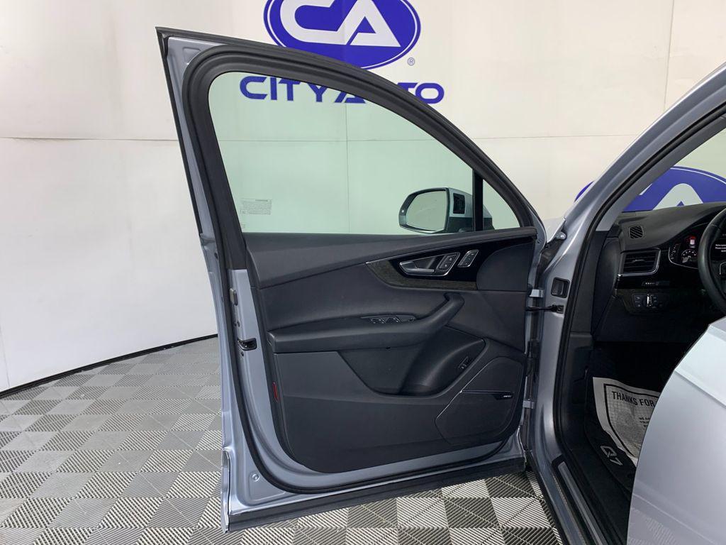 used 2019 Audi Q7 car, priced at $21,995