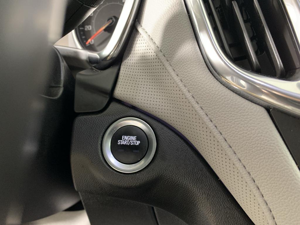 used 2020 Chevrolet Equinox car, priced at $12,995