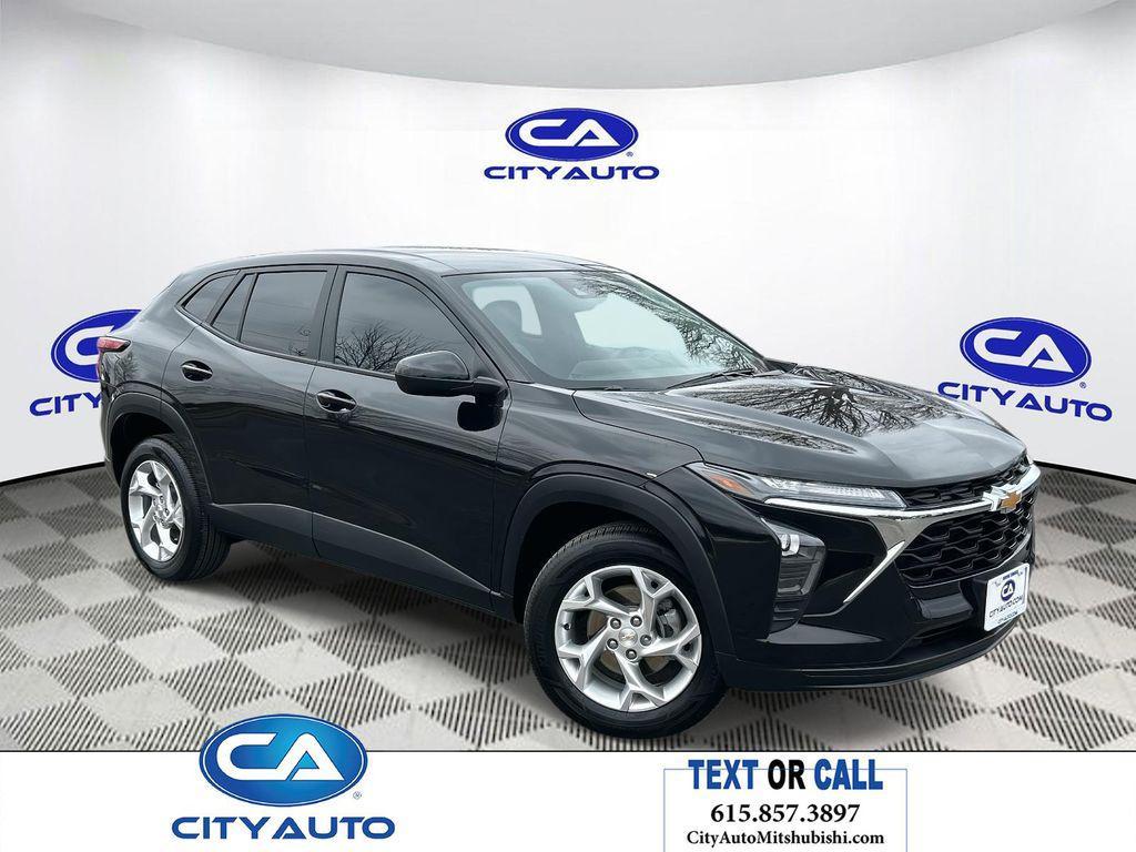 used 2025 Chevrolet Trax car, priced at $20,120