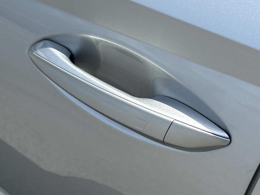 used 2025 Hyundai Sonata Hybrid car, priced at $32,279