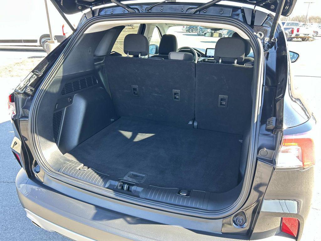 used 2022 Ford Escape car, priced at $14,731