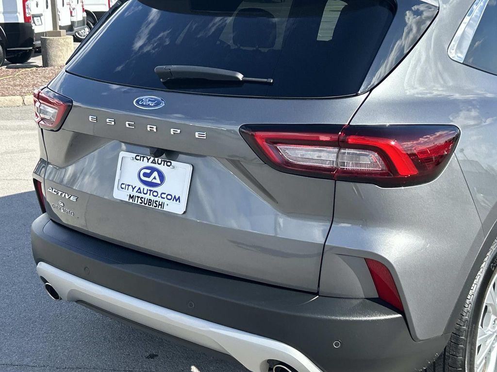 used 2024 Ford Escape car, priced at $20,811