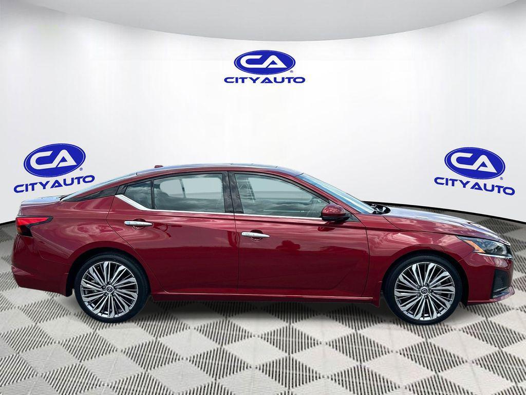 used 2024 Nissan Altima car, priced at $25,538
