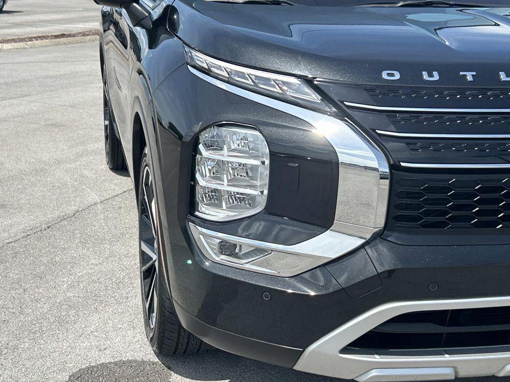 used 2023 Mitsubishi Outlander car, priced at $24,950