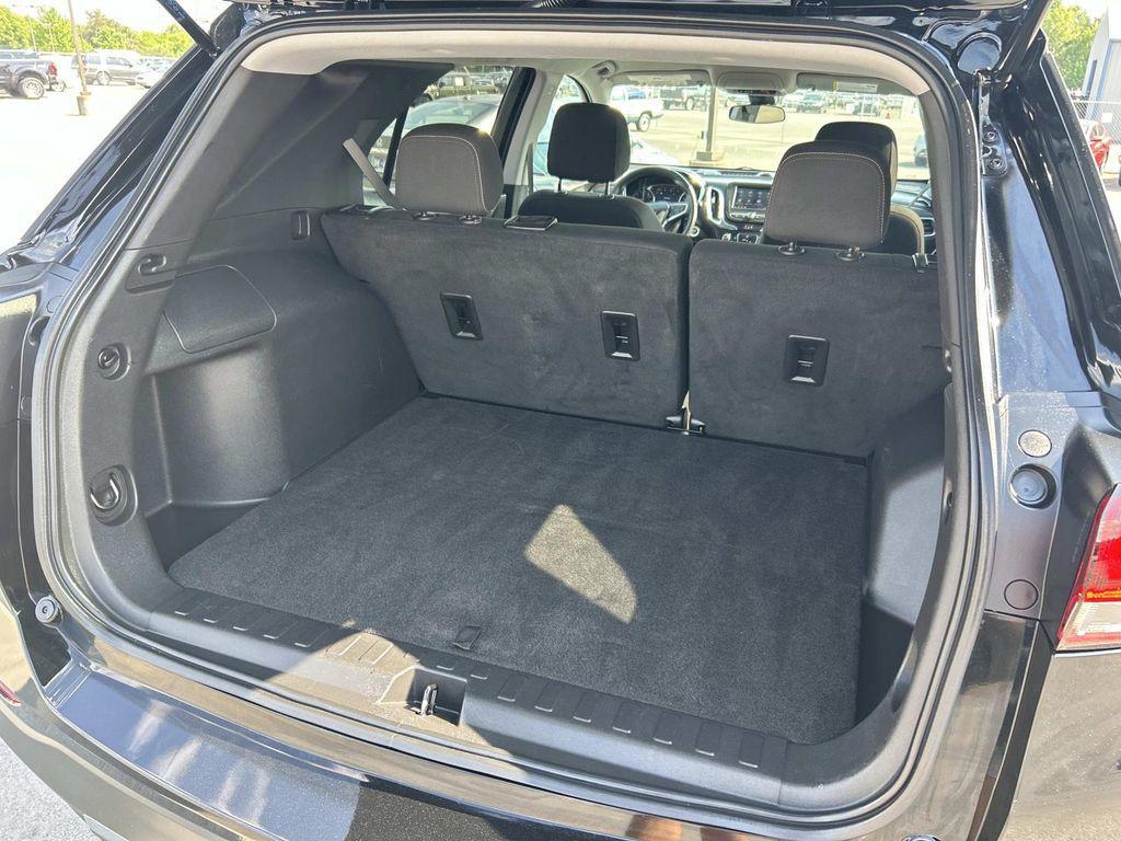 used 2023 Chevrolet Equinox car, priced at $18,880
