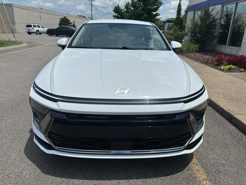 used 2025 Hyundai Sonata car, priced at $23,177