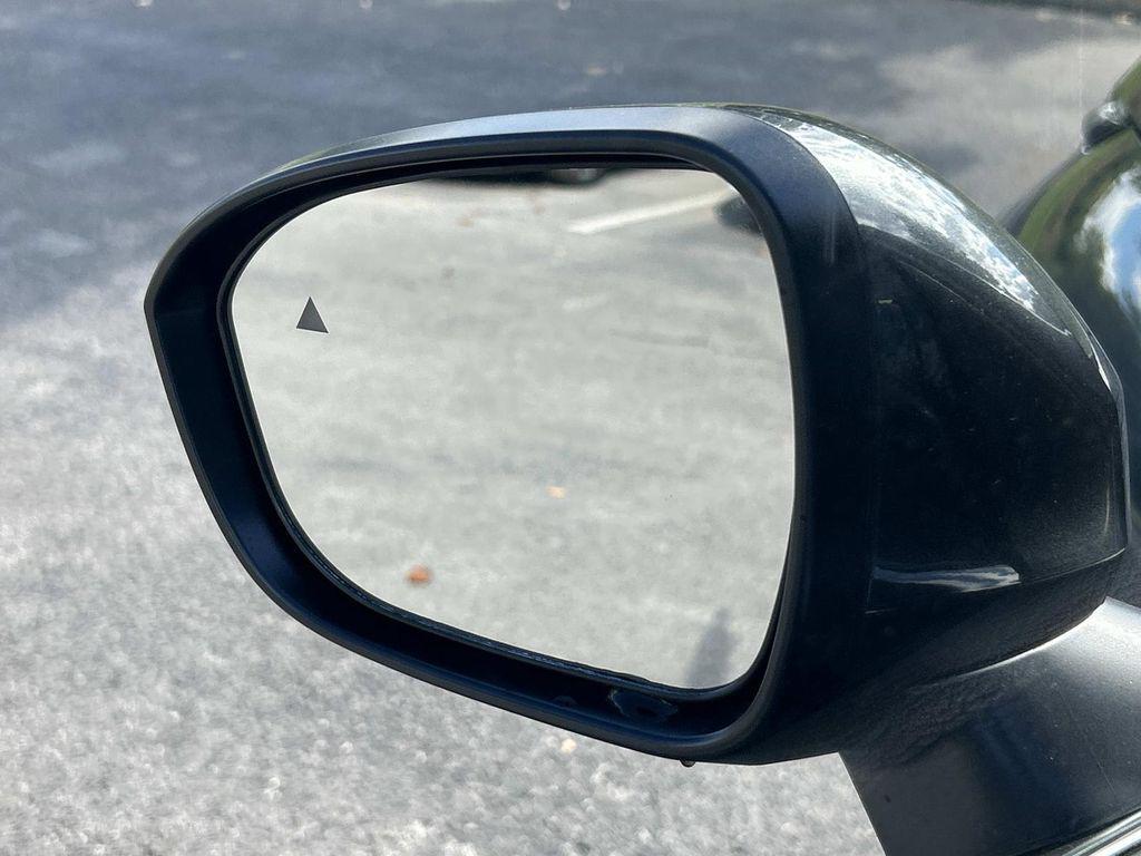 used 2025 Mitsubishi Outlander car, priced at $34,990