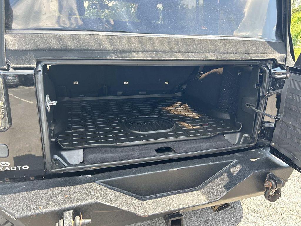 used 2015 Jeep Wrangler Unlimited car, priced at $16,980