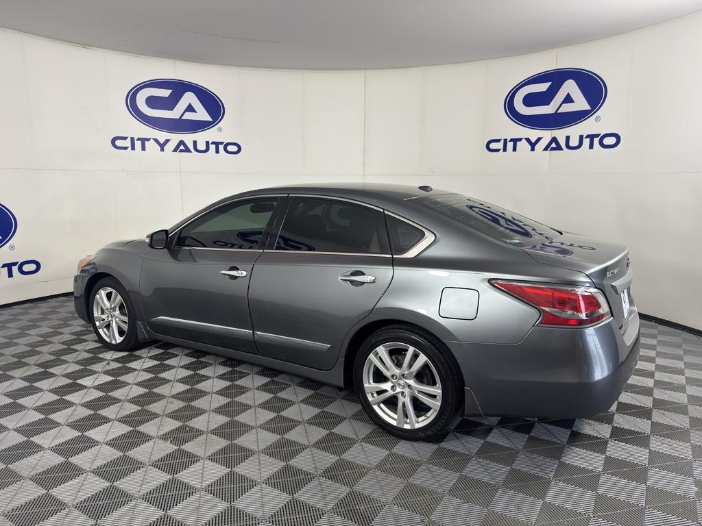 used 2015 Nissan Altima car, priced at $11,995