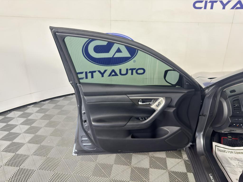 used 2015 Nissan Altima car, priced at $11,995