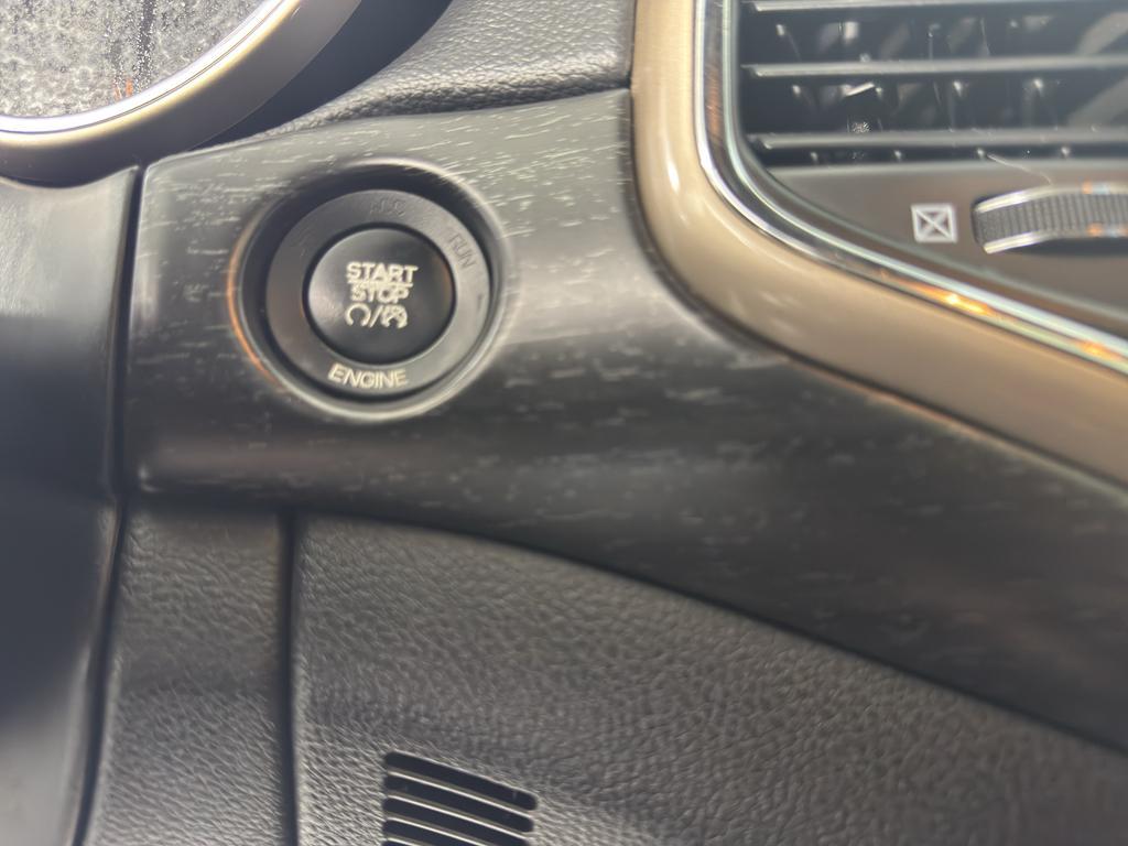 used 2015 Jeep Grand Cherokee car, priced at $12,999