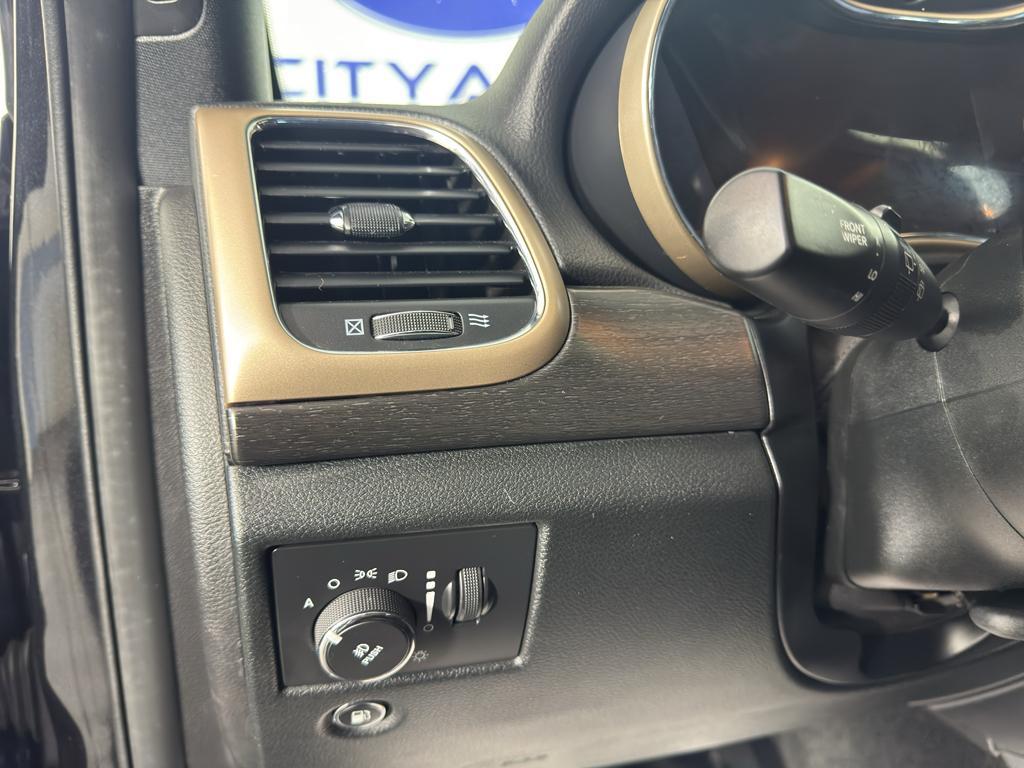 used 2015 Jeep Grand Cherokee car, priced at $12,999