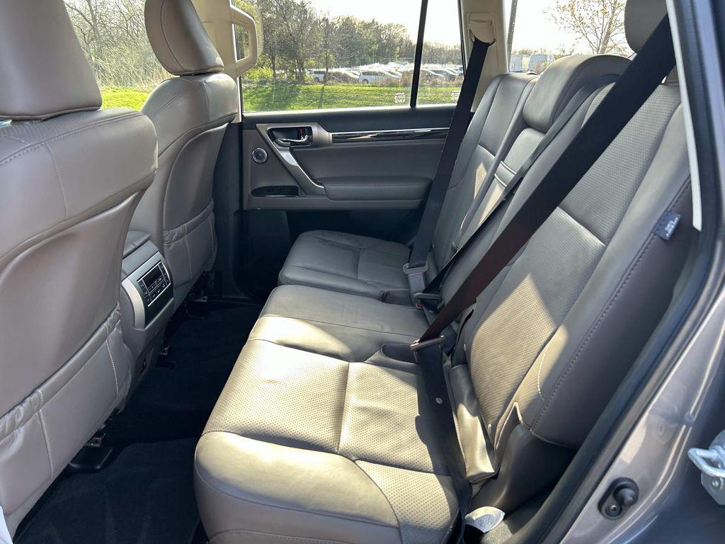 used 2020 Lexus GX 460 car, priced at $39,990