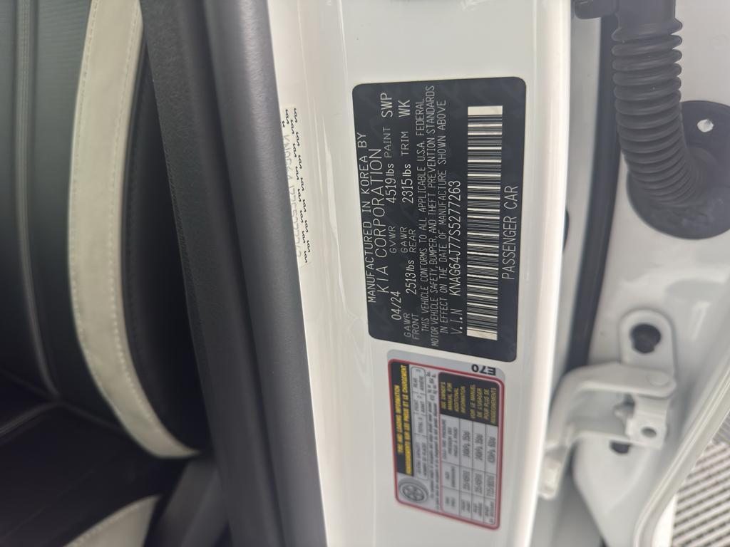 used 2025 Kia K5 car, priced at $25,500