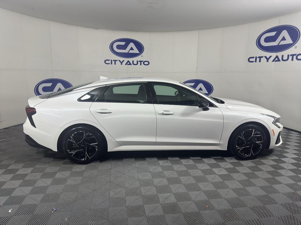 used 2025 Kia K5 car, priced at $25,500