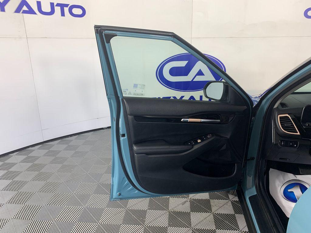 used 2024 Kia Seltos car, priced at $21,440