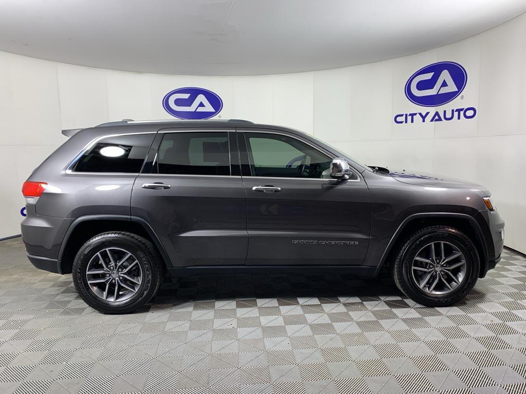 used 2017 Jeep Grand Cherokee car, priced at $13,995