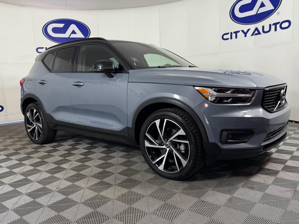 used 2021 Volvo XC40 car, priced at $22,575